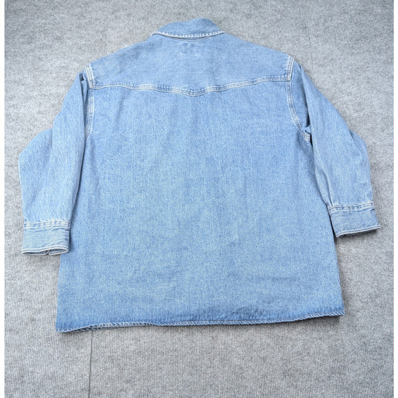 Levis Denim Shirt Womens XL Blue Pearl Snap Western Yoke Vintage Shacket Work - Picture 2 of 5